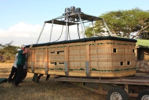 Serengeti balloon crashes ,fatalities